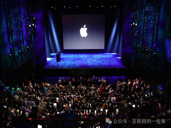 苹果终于动手了!“科技春晚”成历史,新产品发布不再一年一次