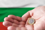 欧盟批准保加利亚于2026年采用欧元